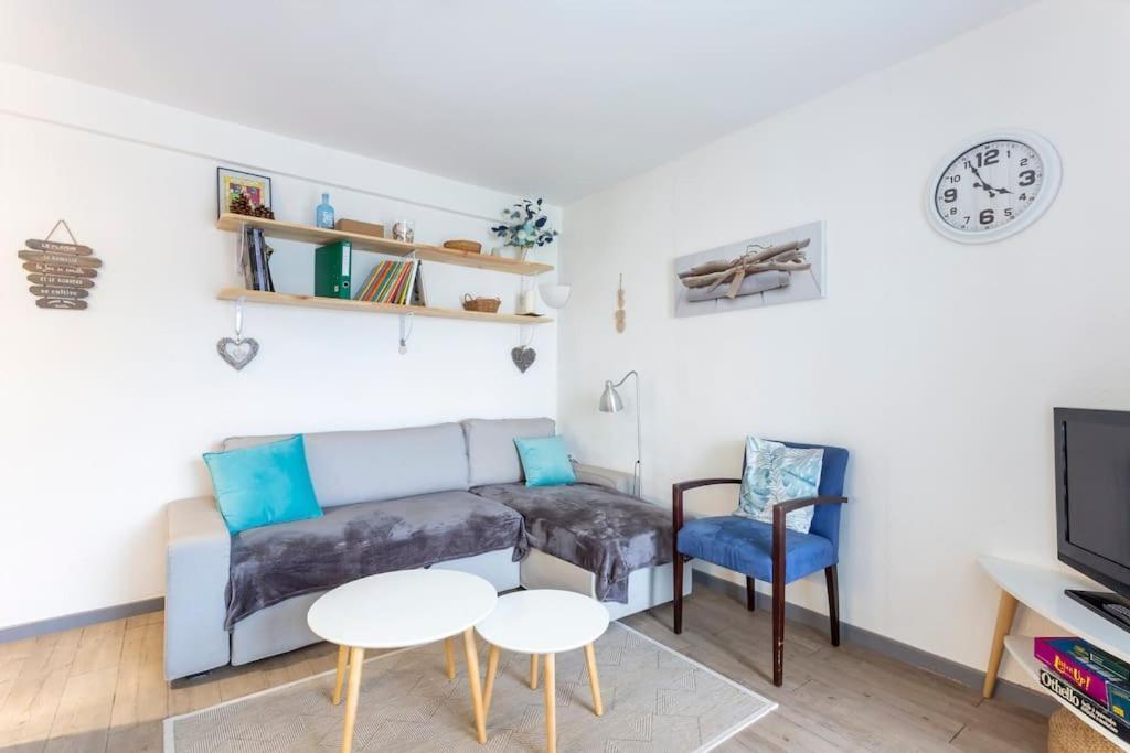 Chez Laurence - Elegant Appartement Climatise Avec Wifi Et Parking La Grande Motte Bagian luar foto